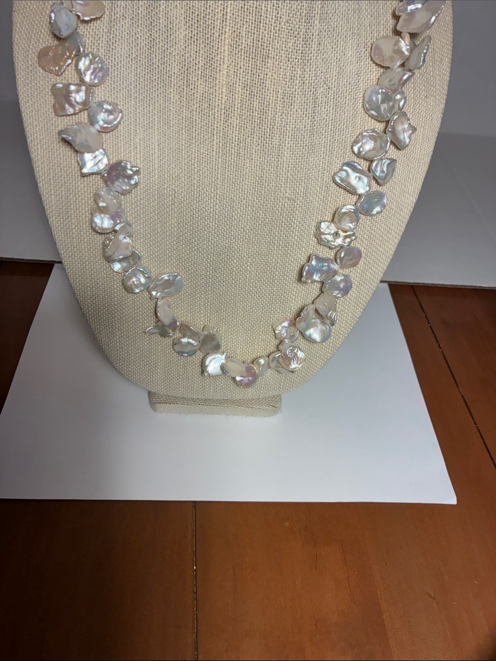 Keshi Pearl Necklace with Beaded magnetic Clasp - Iridescent White Pearls - Picture 3 of 7